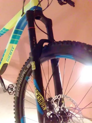 Bicicleta de Montaña Giant reign