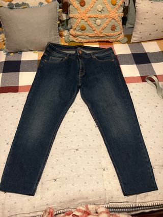 Pantalón vaquero Purificación Garcia T-46