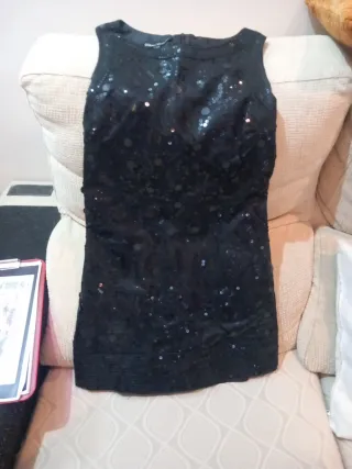 Vestido negro lentejuelas