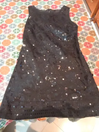 Vestido negro lentejuelas