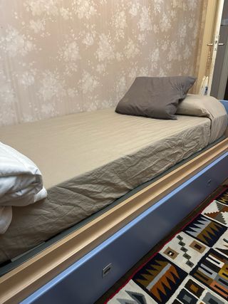 Cama Nido Madera y Plástico