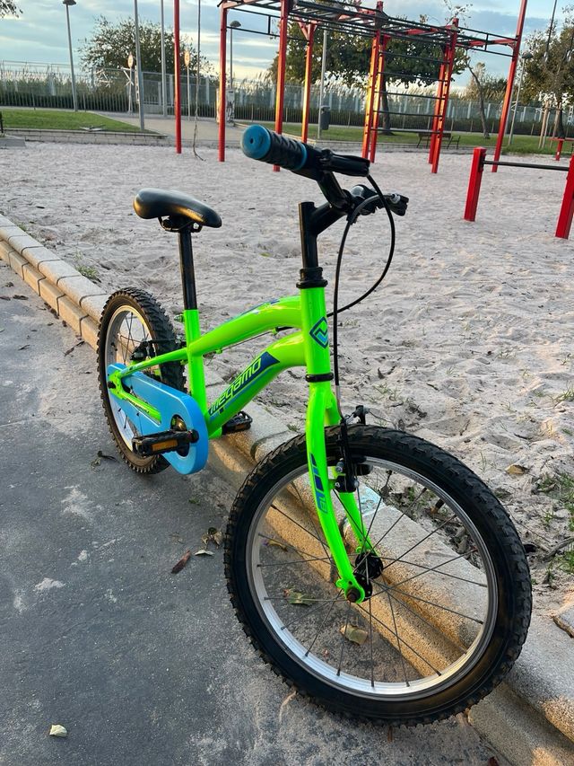 Bicicleta de niños 18’’KID Megamo
