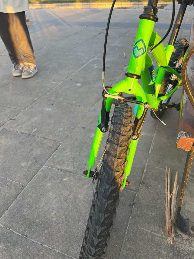 Bicicleta de niños 18’’KID Megamo