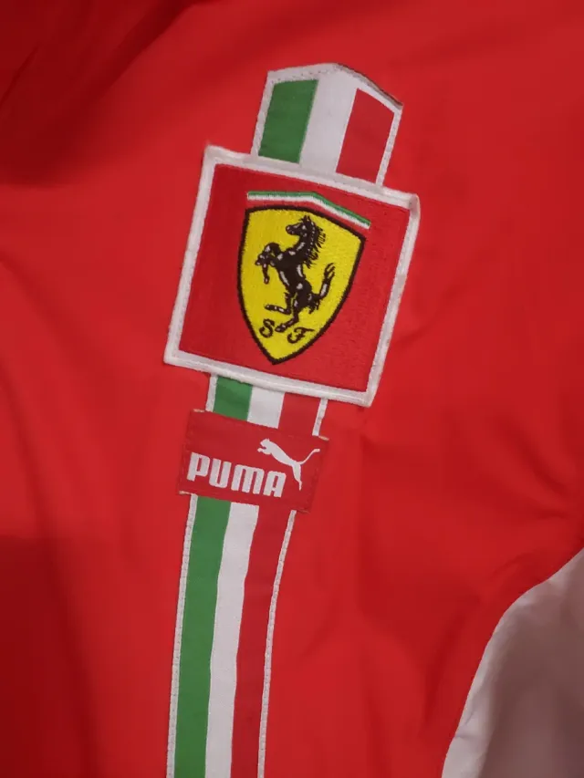 Chaqueta Ferrari Roja y Blanca