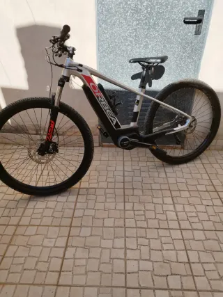 Bicicleta Montaña Eléctrica Seminueva