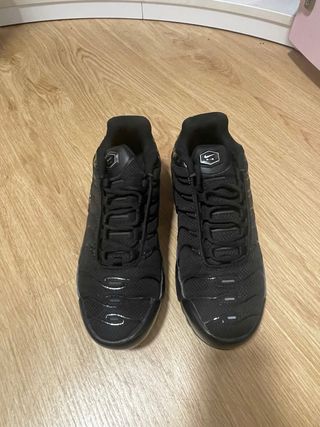 Zapatillas Nike TN Negras