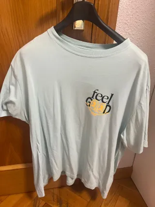 Camiseta H&M Feel Good