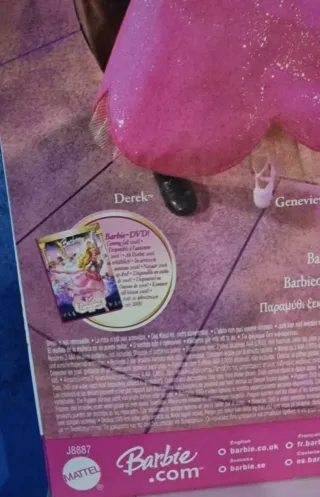 Barbie Principessa Genevieve  principesse Mattel.