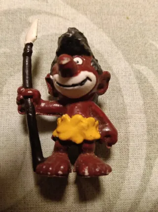 Pitufo de PVC con lanza