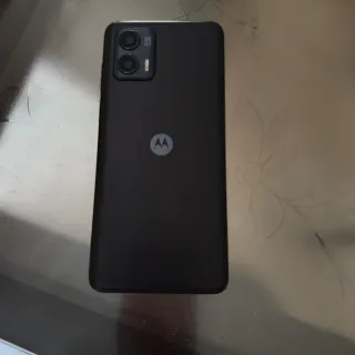 Telefono Motorola blu. In omaggio cover e vetro temperato