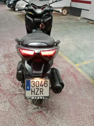Yamaha Xmax 125 Scooter