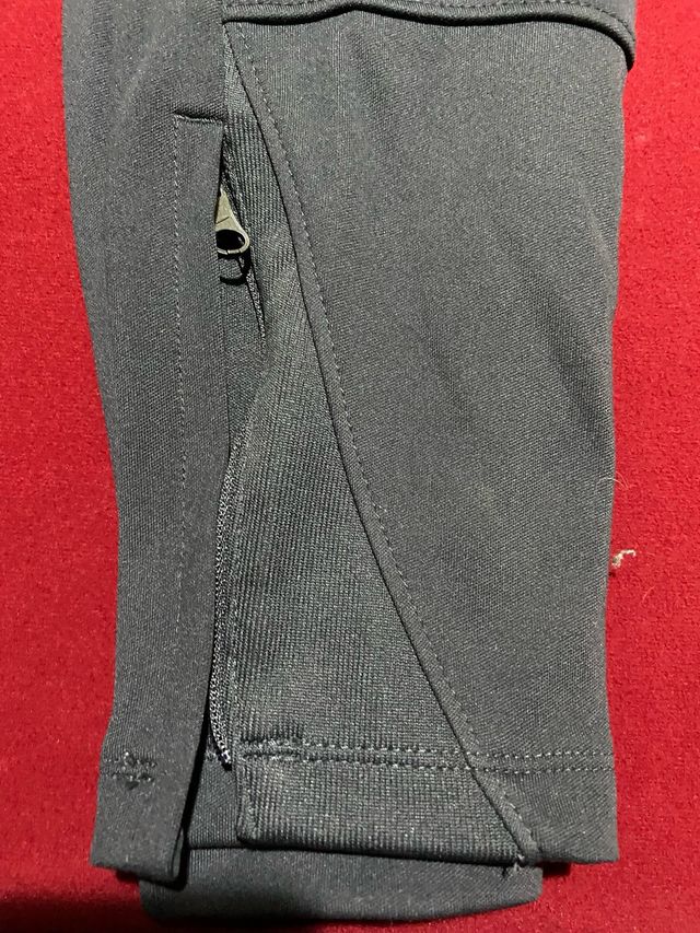 Pantalón chándal Nike Liverpool Talla M niño/a