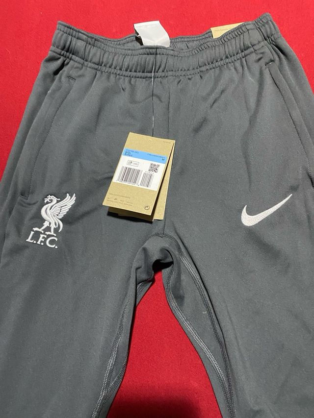 Pantalón chándal Nike Liverpool Talla M niño/a