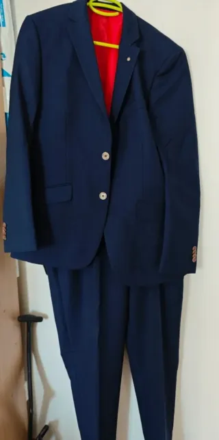 Traje de Gala Azul con Forro Rojo Americana