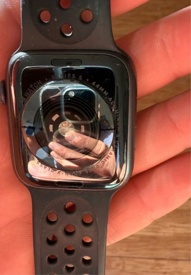 Apple Watch Serie 5 44mm Grigio Siderale