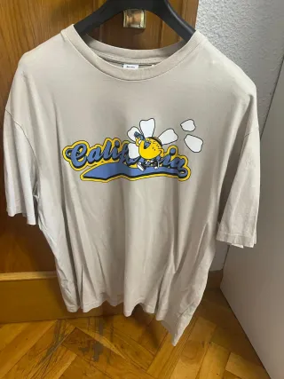 Camiseta Bershka LA Strikeout Tiger