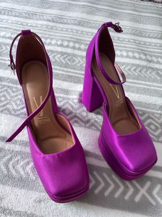 Zapatos de tacón Vizzano morados, un solo uso