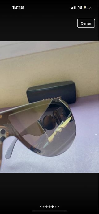 Gafas de sol Versace doradas y grises