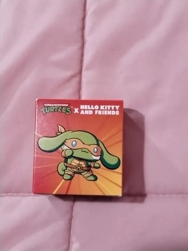 Figurilla Tortugas Ninja x Hello Kitty McDonald's