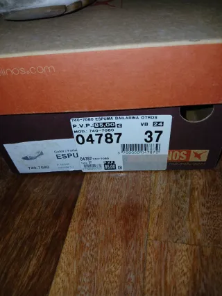 Zapatos planos blancos mujer