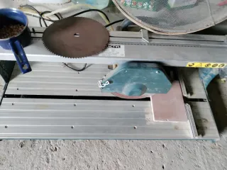 Cortadora de azulejos profesional