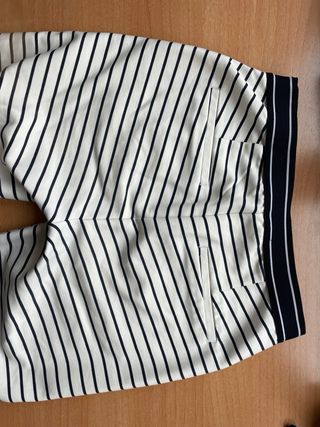 Pantalón ZARA rayas blancas y negras Talla XS
