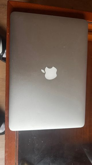 MacBook Air Retina Plata