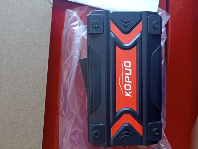 Arrancador de coche KOPUO