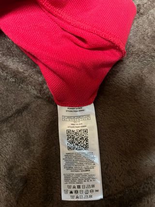 Sudadera Guess Roja USA California talla niño