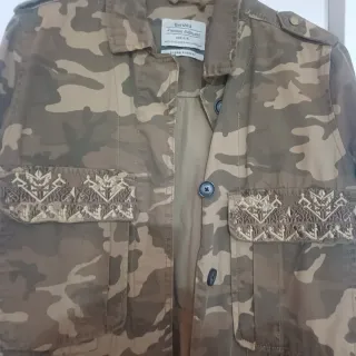 Chaqueta camuflaje mujer