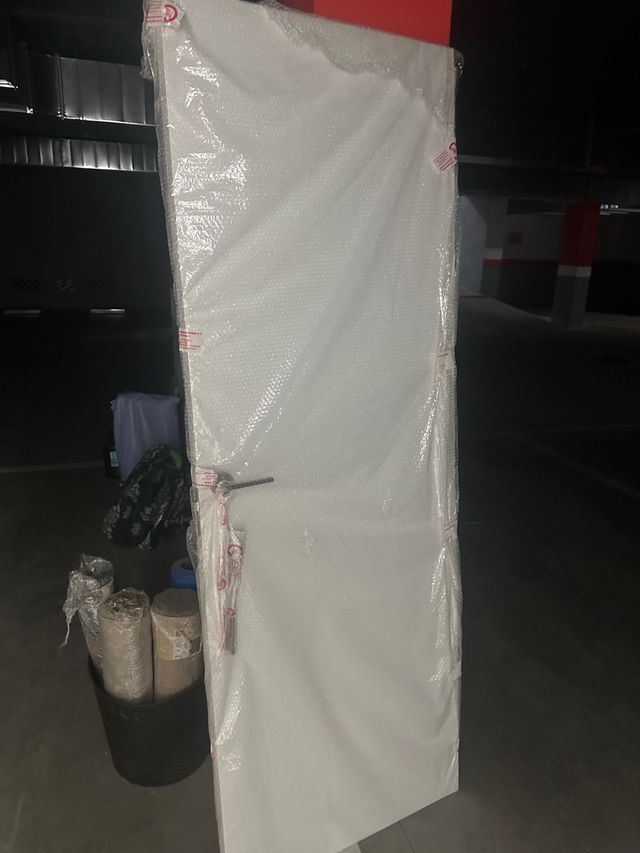 Puerta lacada blanca nueva