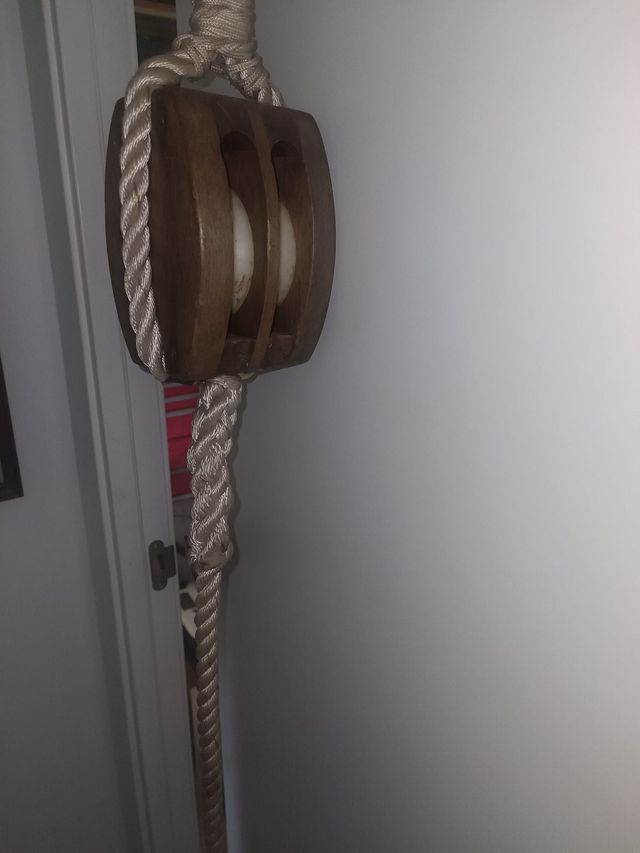 Poleggia in legno per barche