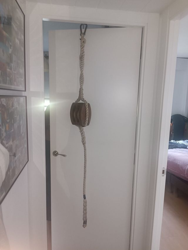 Poleggia in legno per barche