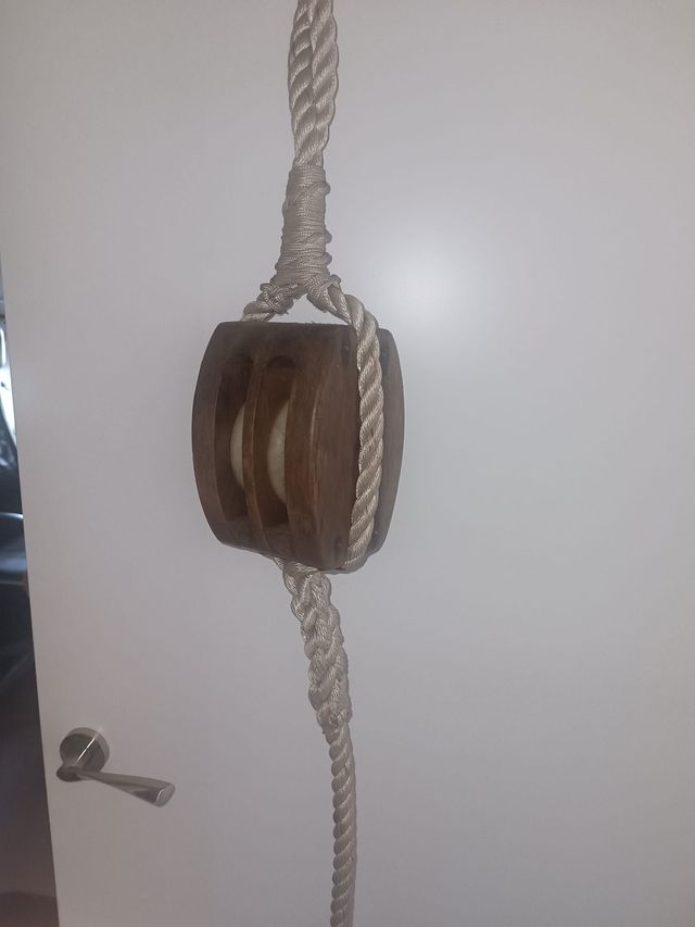 Poleggia in legno per barche