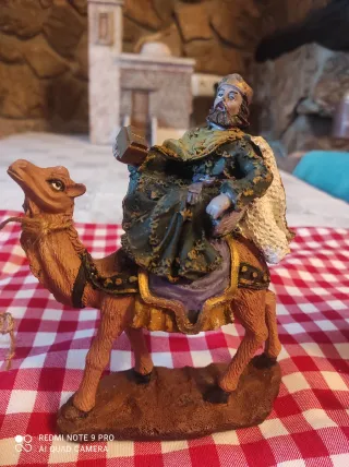 Figuras Reyes Magos en Camello