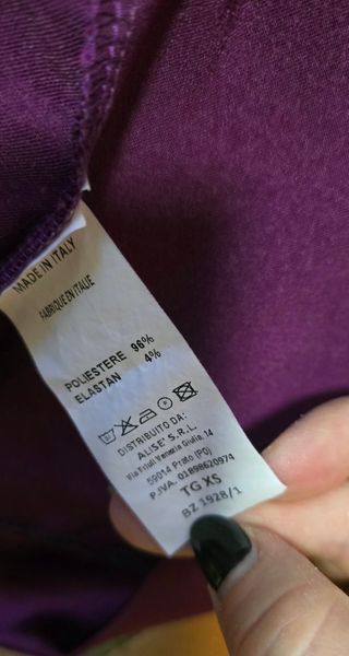 Completo top e pantaloni viola