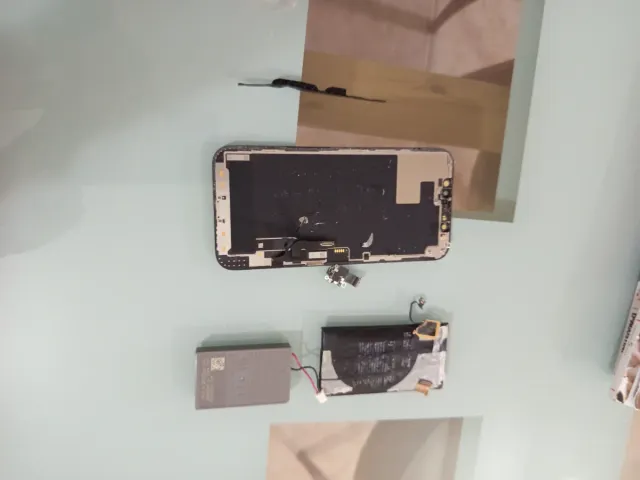 Schermo e Batteria iPhone 12 Pro