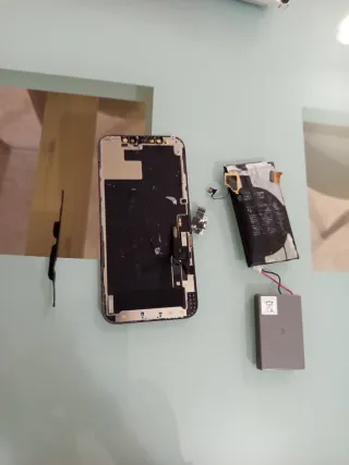 Schermo e Batteria iPhone 12 Pro