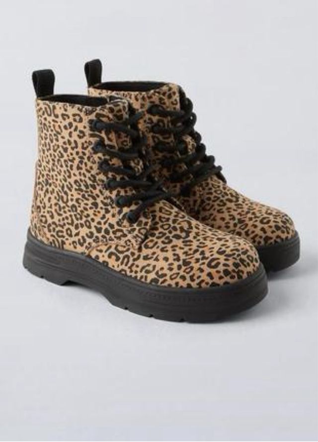 Botas Zara Animal Print Talla 26