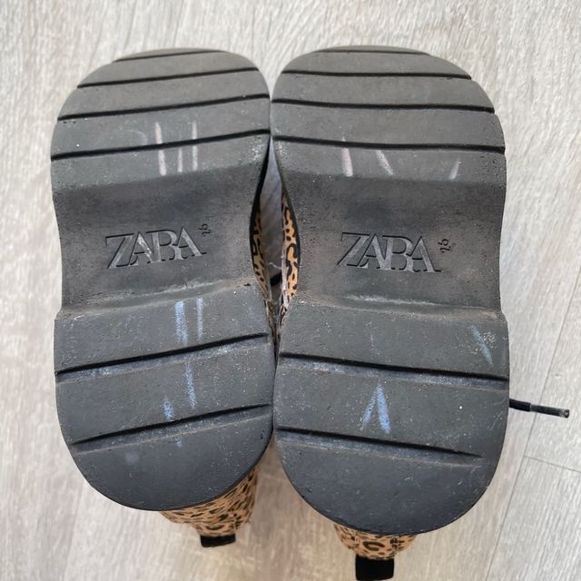 Botas Zara Animal Print Talla 26