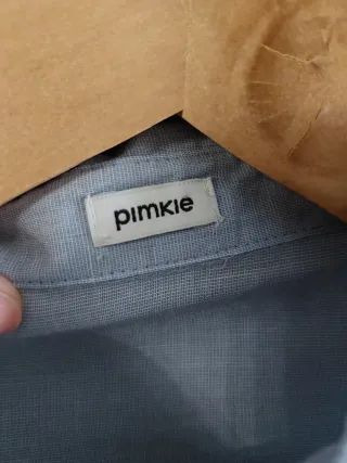 Camisa azul de manga larga