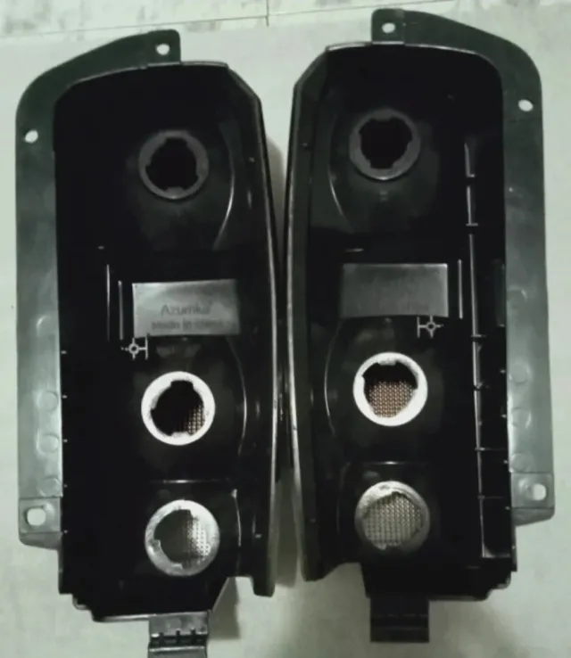 Carcasse per luci posteriori Jeep Cherokee 97-01