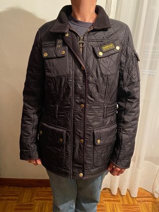 Chaqueta Barbour negra de mujer. Precio Negociable