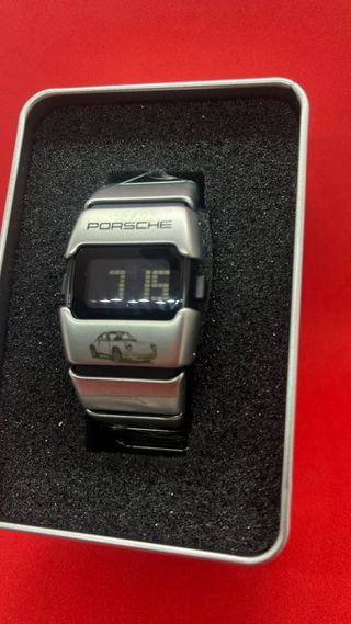 Reloj Digital Porsche Y2K