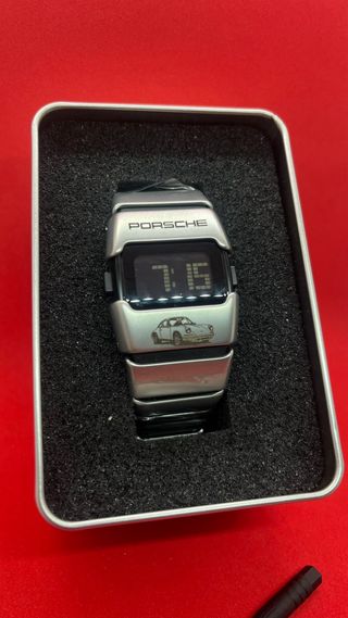 Reloj Digital Porsche Y2K
