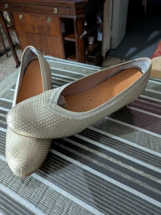 Zapatos Pikolinos Dorados Talla 38