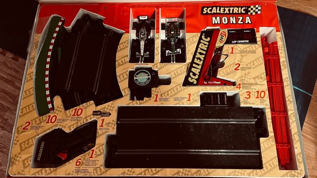 Scalextric MONZA - Circuito de Coches