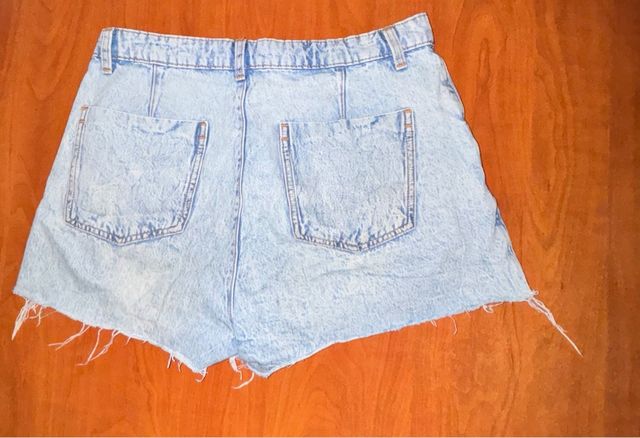 Falda short vaquera Zara