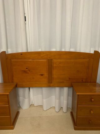 Cabecero de pino estilo provenzal