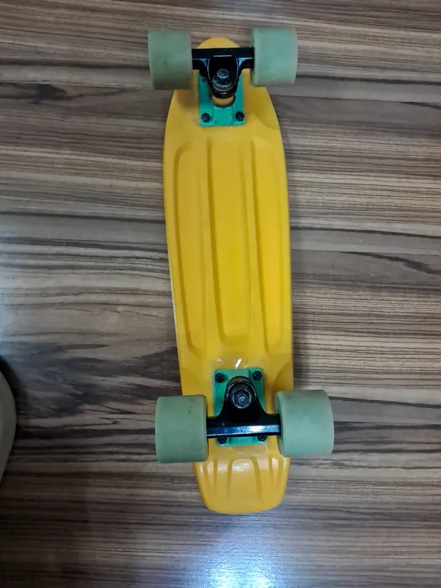 SKATE Monopatín Oxelo Amarillo